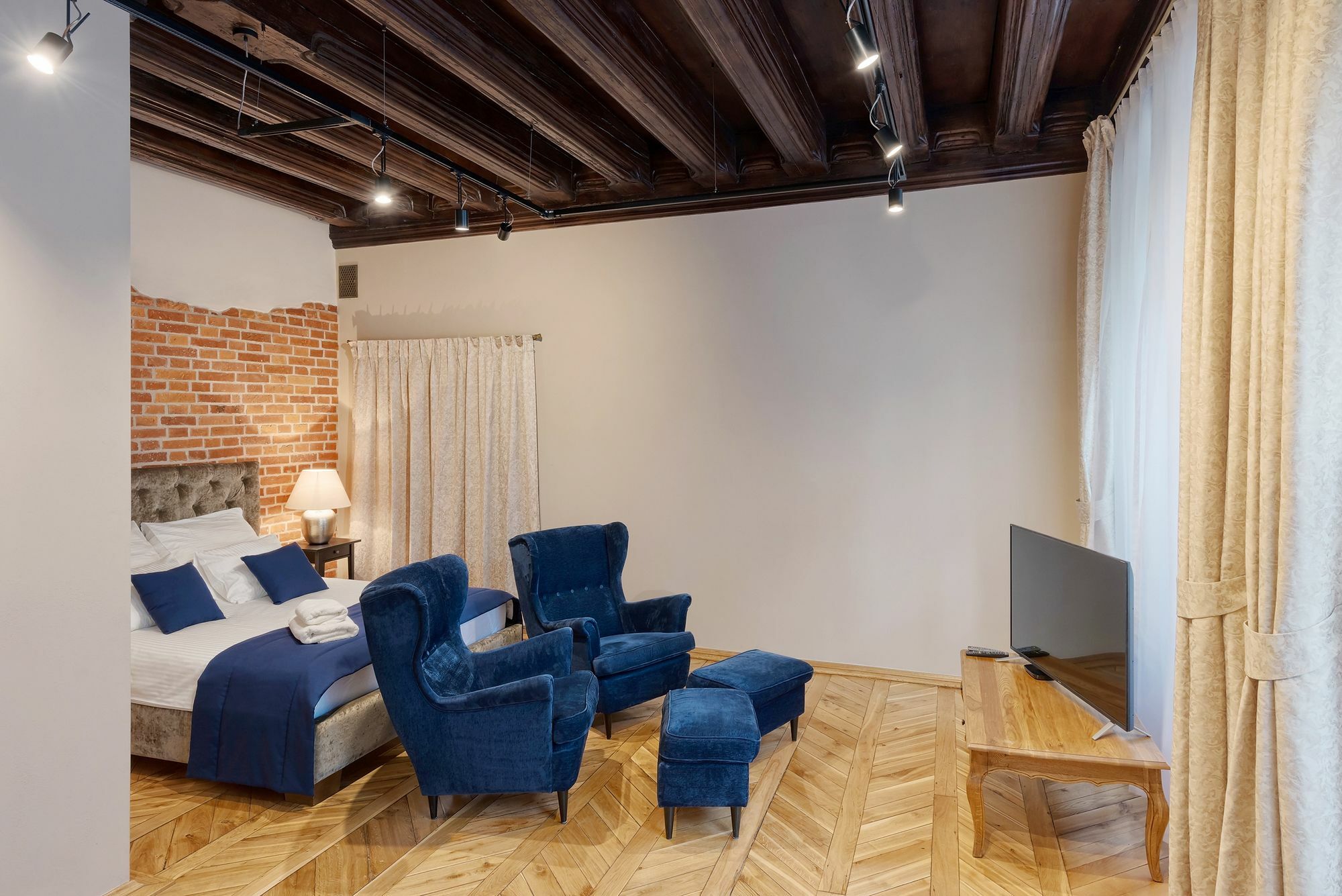 Mr 3 Apartments Krasków Eksteriør bilde